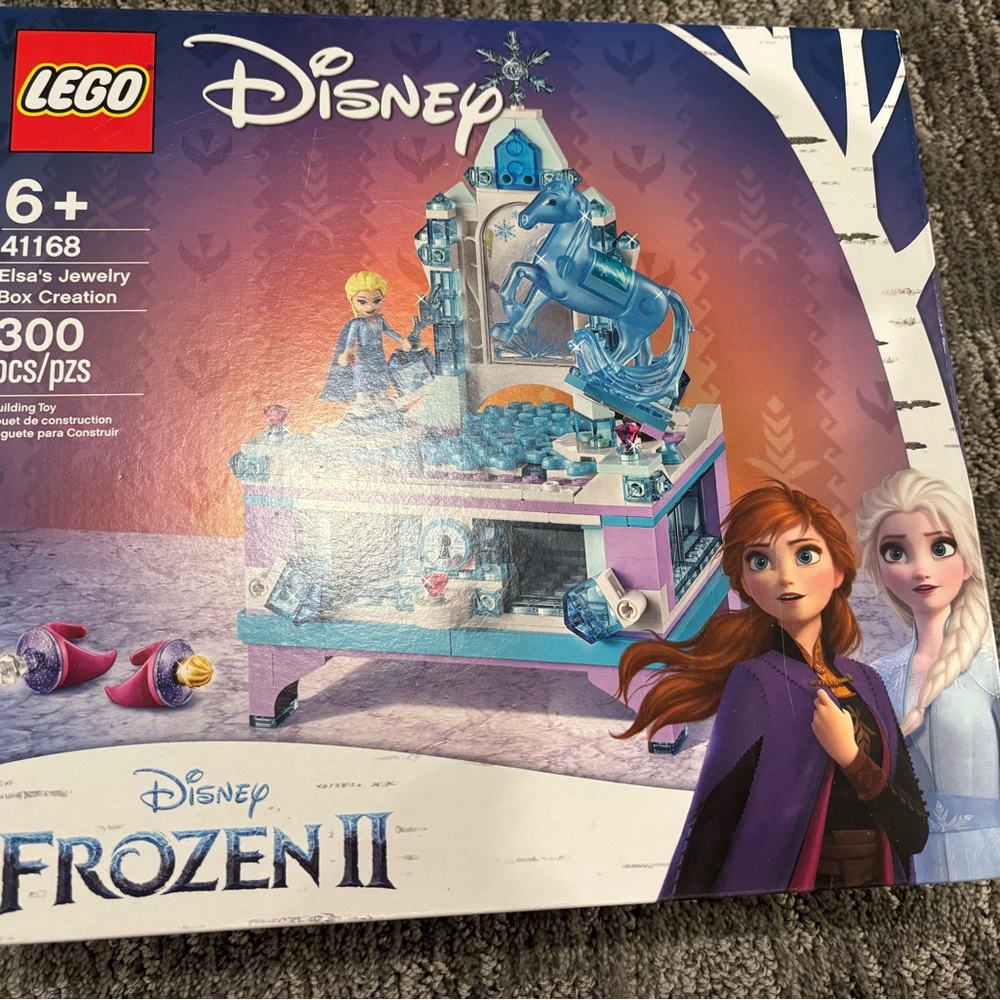 LEGO Disney Frozen II Enchanted Ice Castle Set
